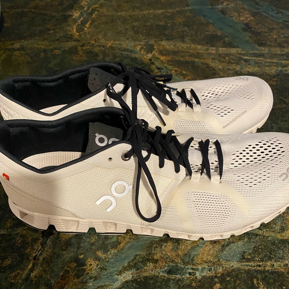 Only worn once or twice, in very good condition.